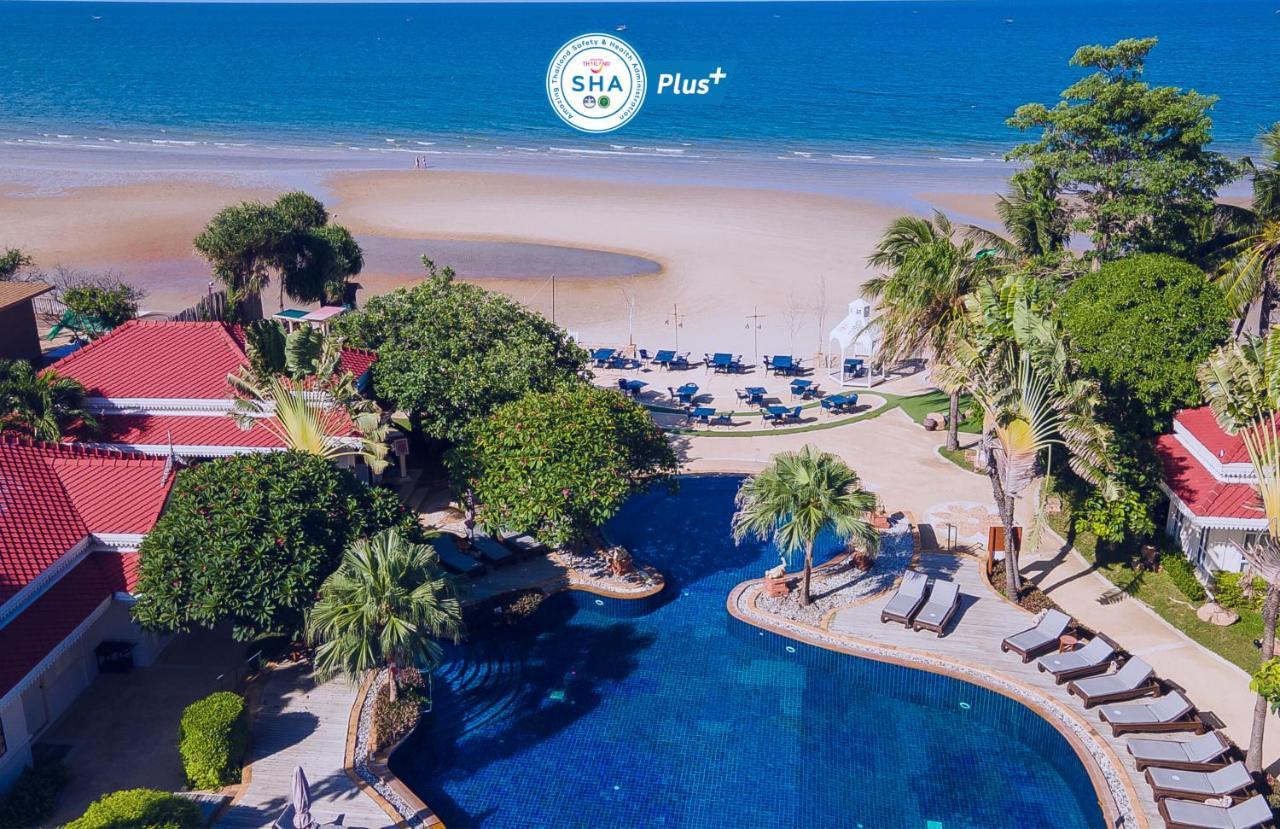 Wora Bura Hua Hin Resort & Spa Extérieur photo SHA Plus certification