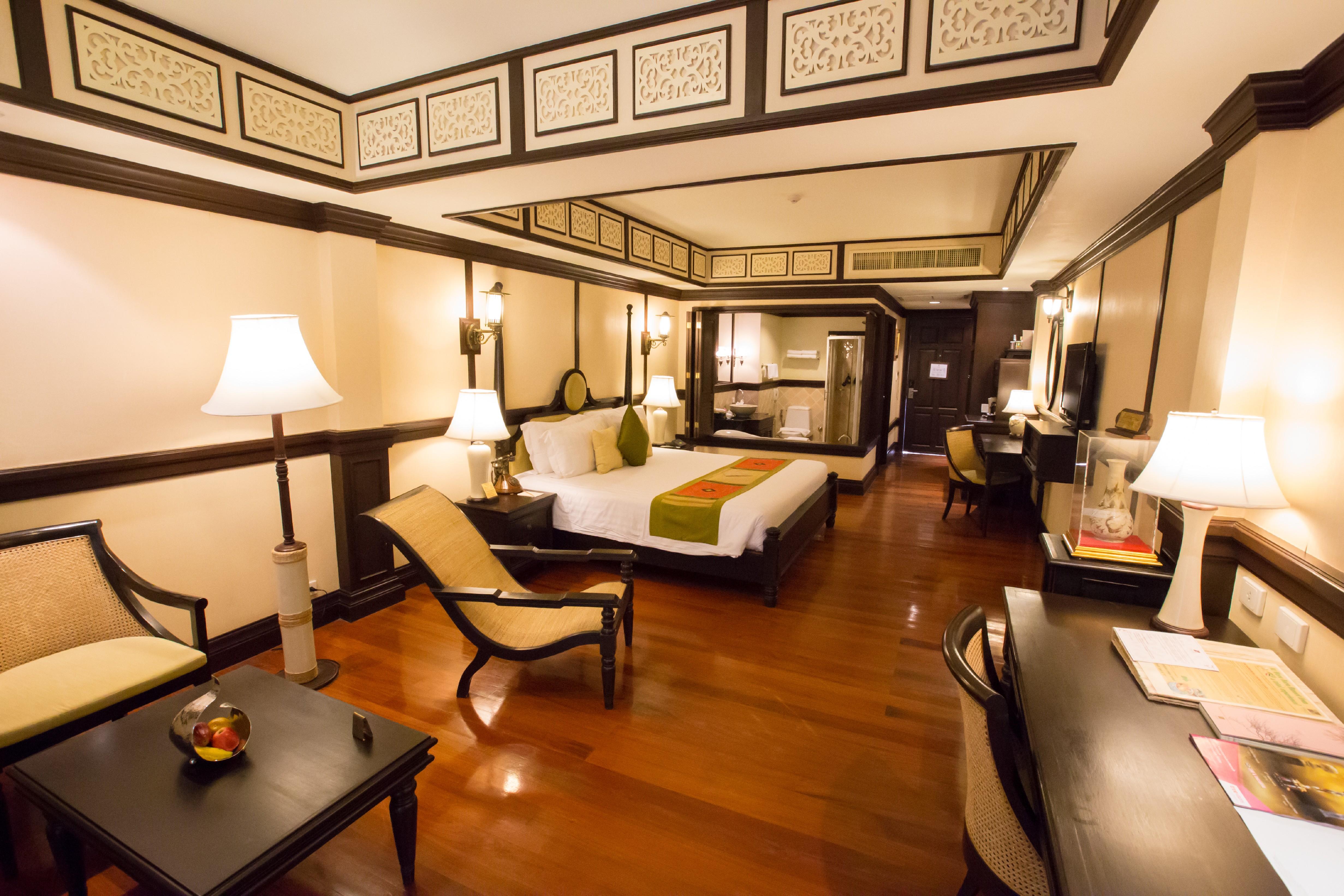 Wora Bura Hua Hin Resort & Spa Extérieur photo A suite at the Royal Thai Suite