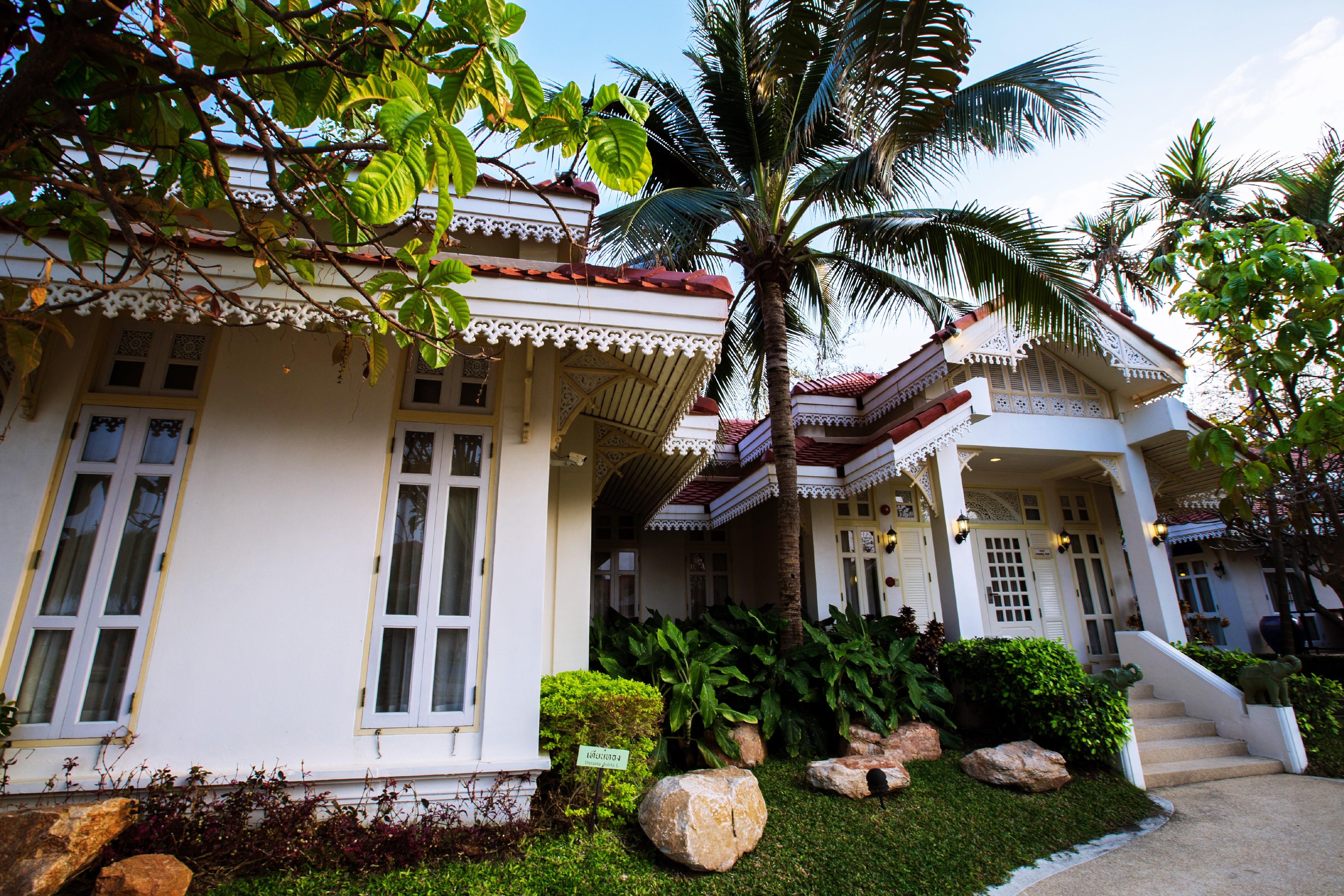 Wora Bura Hua Hin Resort & Spa Extérieur photo The Villas at the Angkor Golf Resort