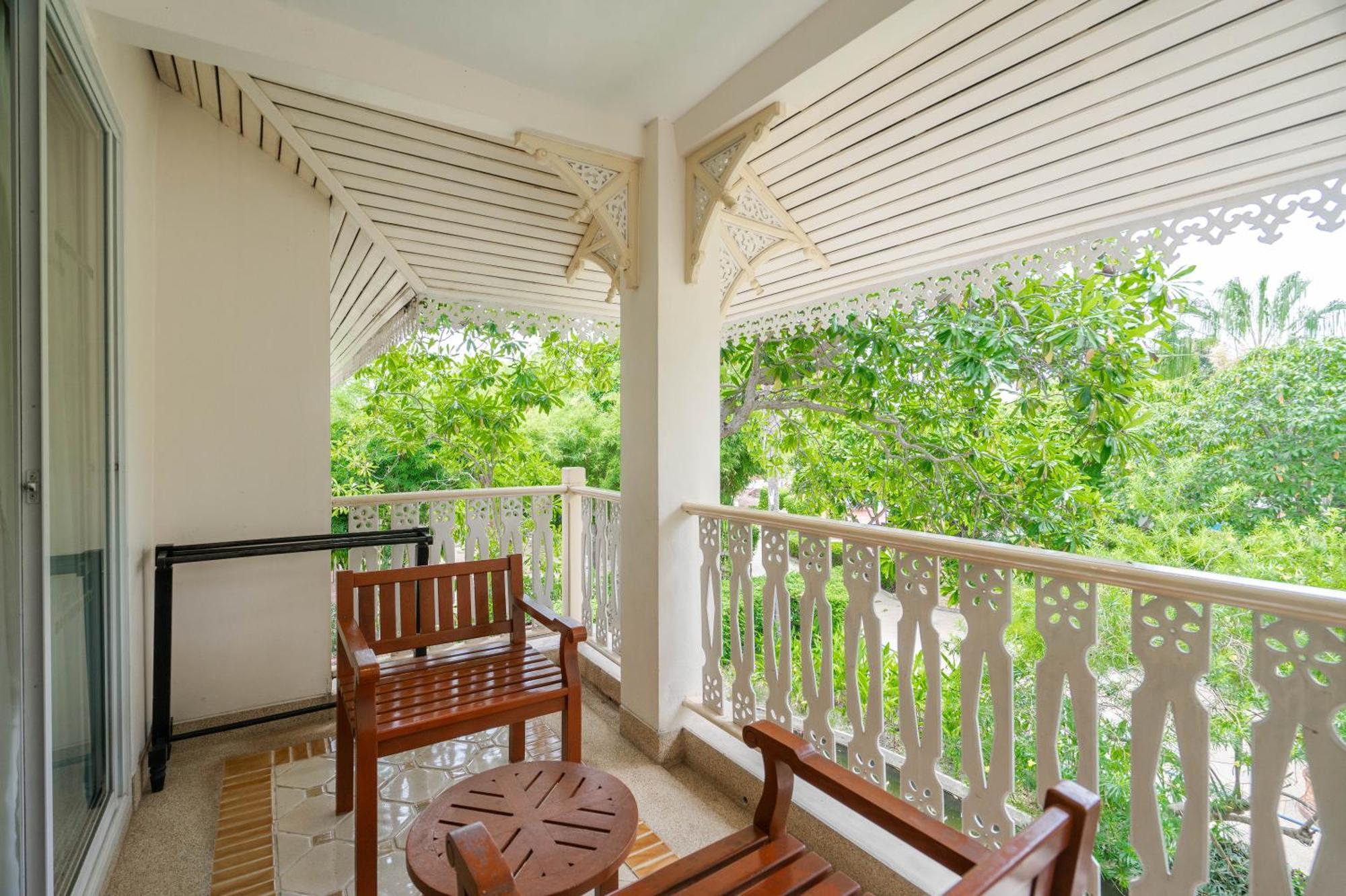 Wora Bura Hua Hin Resort & Spa Extérieur photo